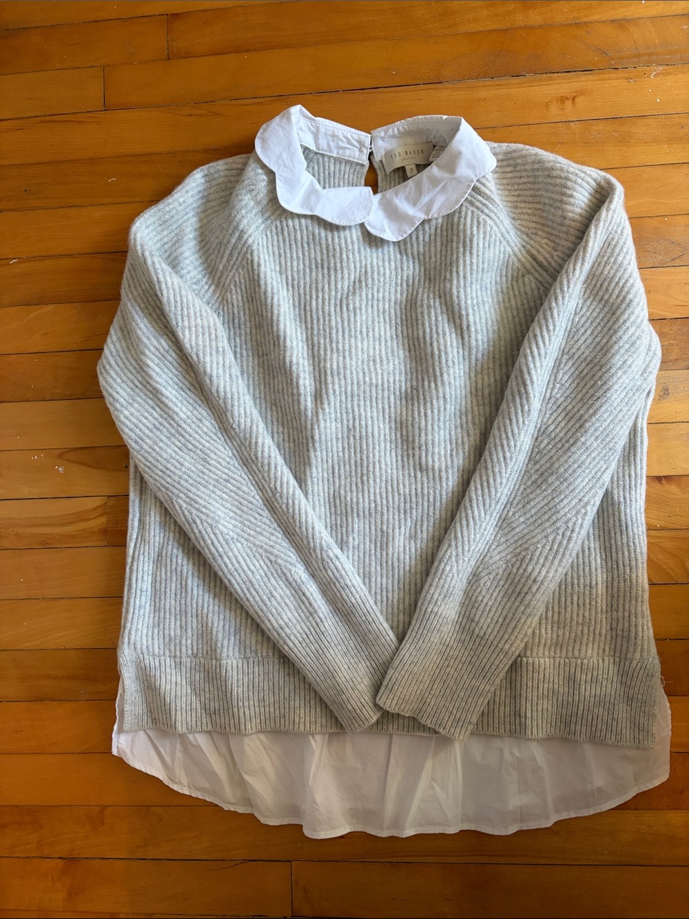 Ted Baker Light Gray Ribbed Sweater with White Scallop Collar